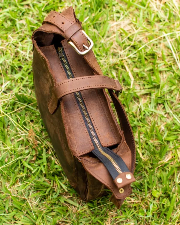 Hobo Leather Handbag top zip section