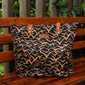 Lela Tote
