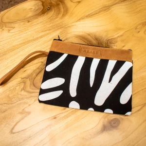 black alice mini pouch