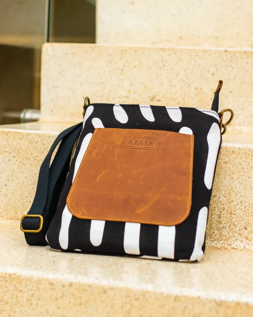 black Alice Kavaya Sling bag
